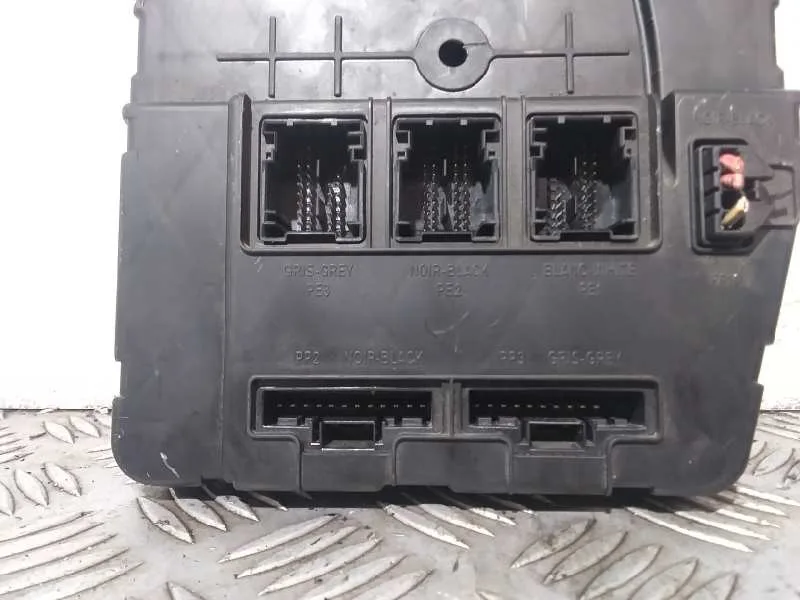 Centralita Bsi para Renault Megane Ii Berlina 3P