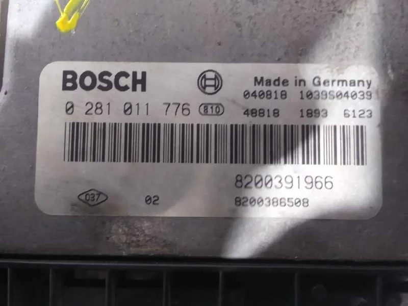 Centralita Motor Uce para Renault Megane Ii Berlina 3P