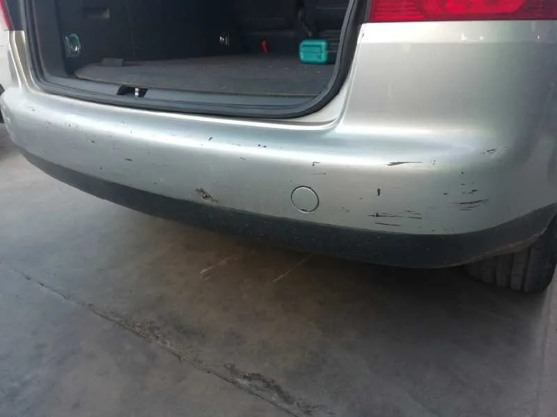 Paragolpes Trasero para Volkswagen Touran (1T1)