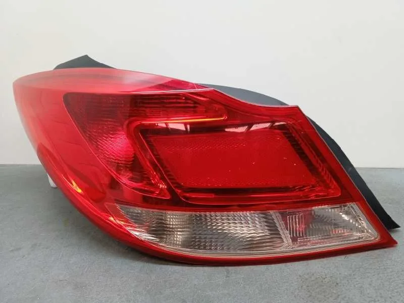 Piloto Trasero Izquierdo para Opel Insignia Berlina