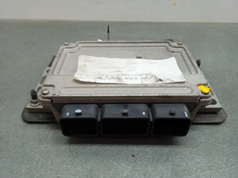 Centralita Motor Uce para Citroën C4 Berlina