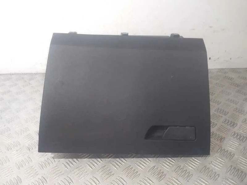 Guantera para Seat Leon (5F1)