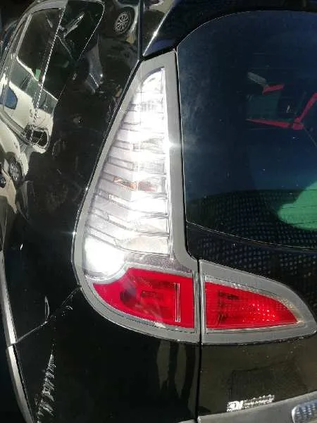 Piloto Trasero Izquierdo para Renault Scenic Iii