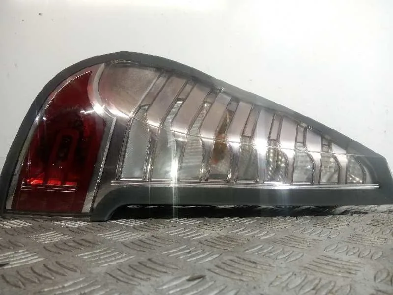 Piloto Trasero Izquierdo para Renault Scenic Iii
