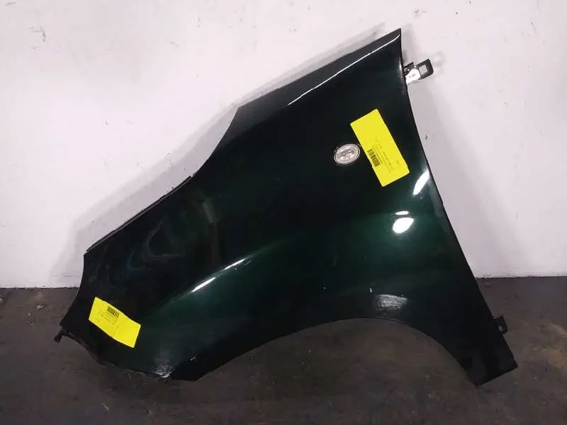 Aleta Delantera Izquierda para Fiat 500 L (330)
