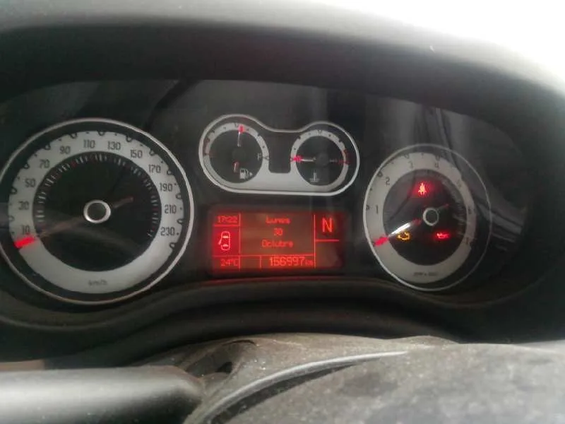 Cuadro Instrumentos para Fiat 500 L (330)