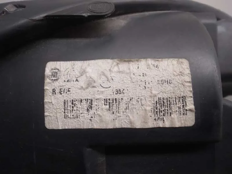 Faro Derecho para Fiat 500 L (330)