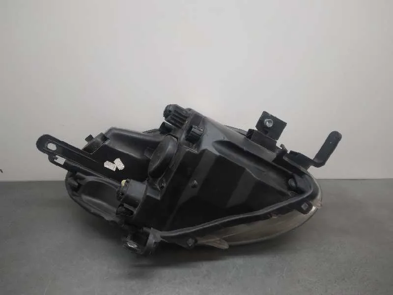 Faro Izquierdo para Fiat 500 L (330)