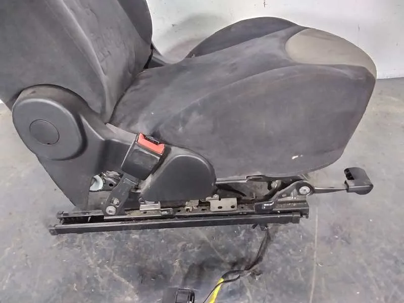 Asiento Delantero Izquierdo para Fiat 500 L (330)
