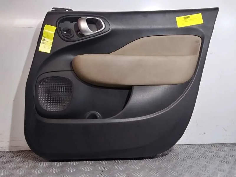 Guarnecido Puerta Delantera Derecha para Fiat 500 L (330)