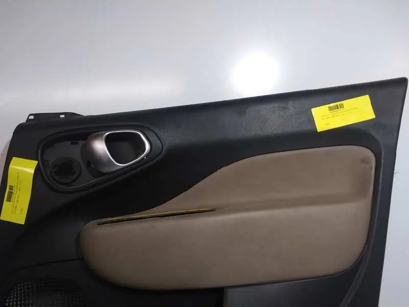 Guarnecido Puerta Delantera Derecha para Fiat 500 L (330)