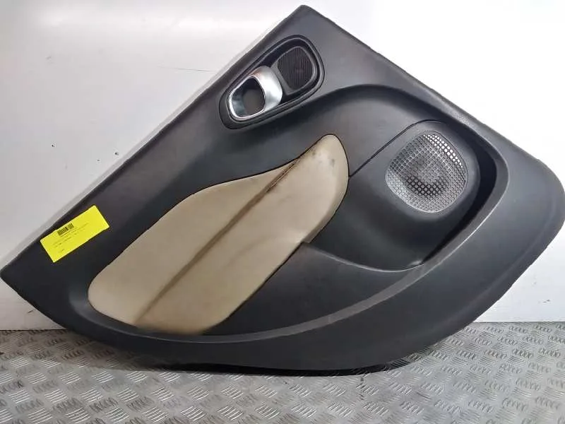Guarnecido Puerta Trasera Izquierda para Fiat 500 L (330)