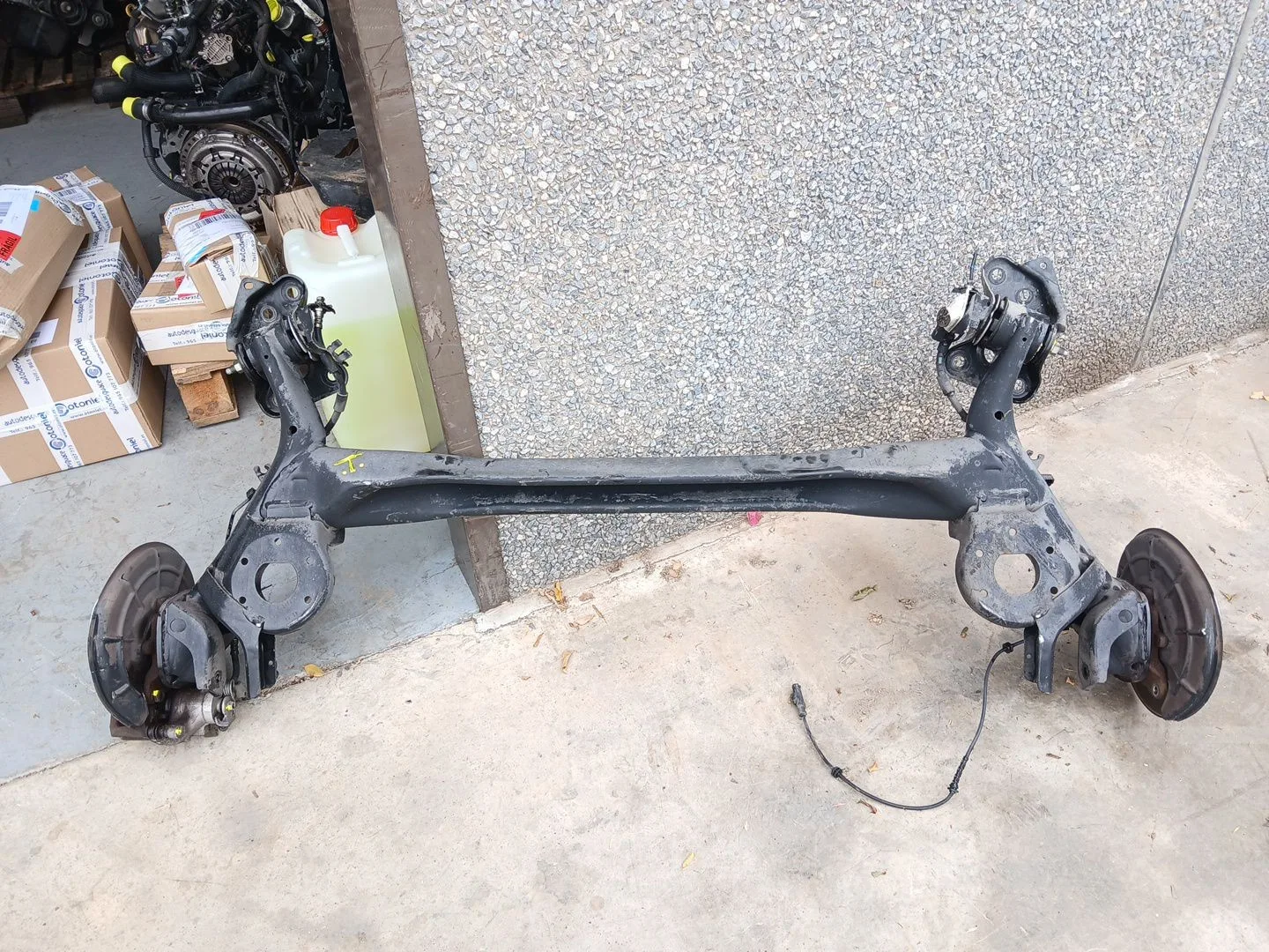 Puente Trasero para Fiat 500 L (330)
