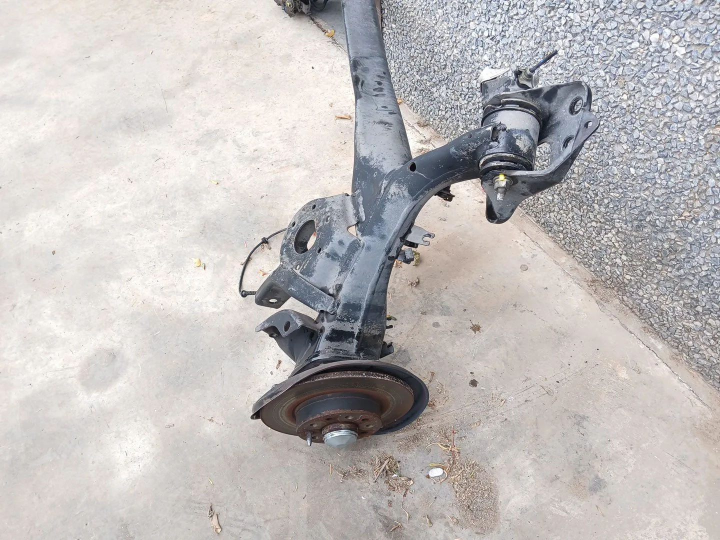 Puente Trasero para Fiat 500 L (330)