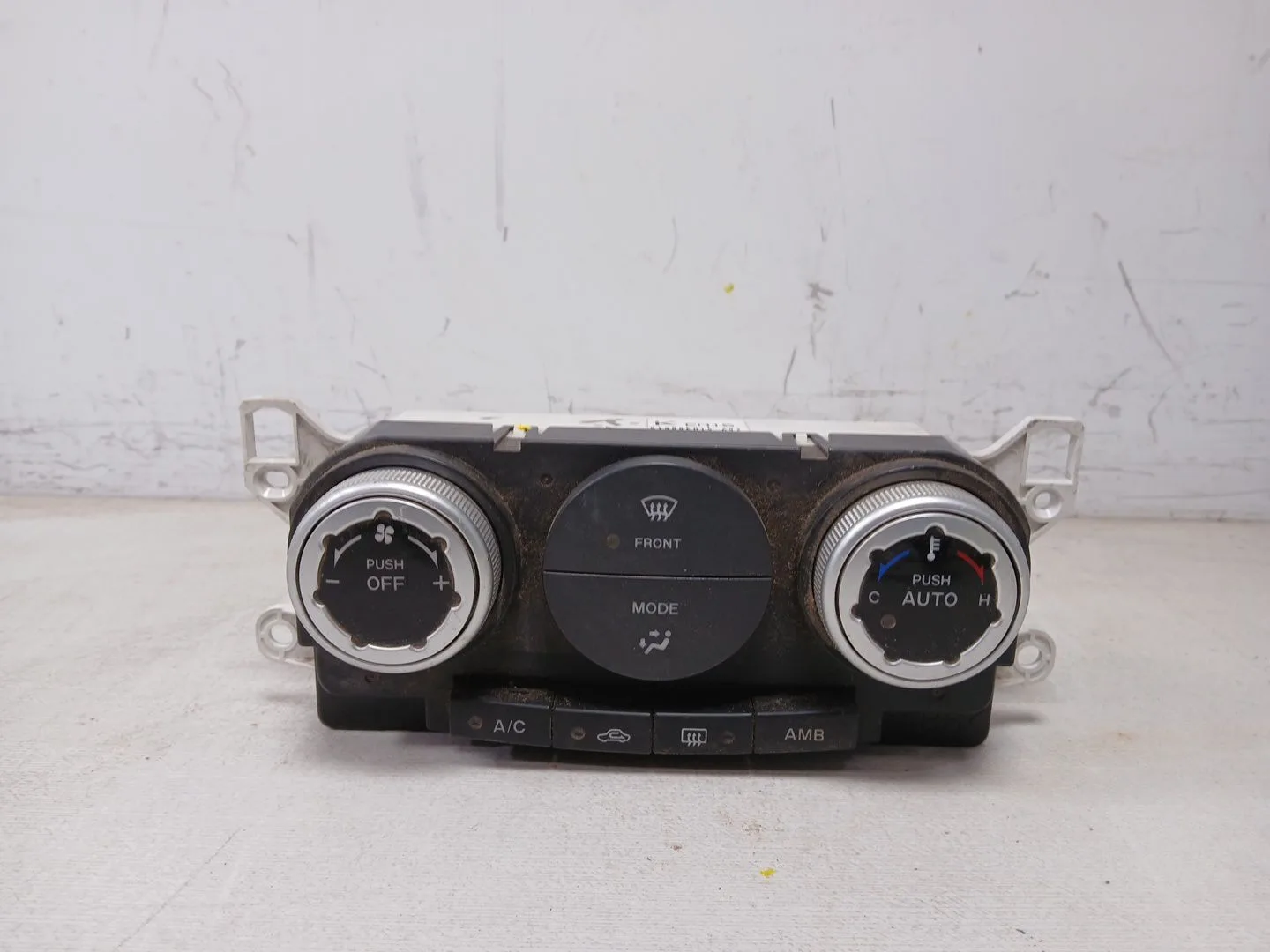Mando Climatizador para Mazda Cx-7 (Er)