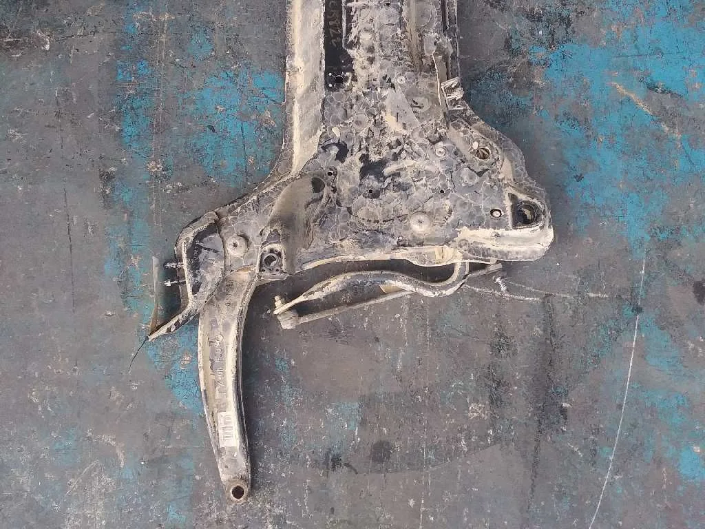 Puente Delantero para Citroën C4 Lim.