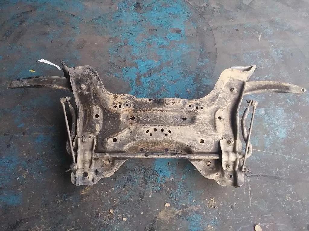 Puente Delantero para Citroën C4 Lim.