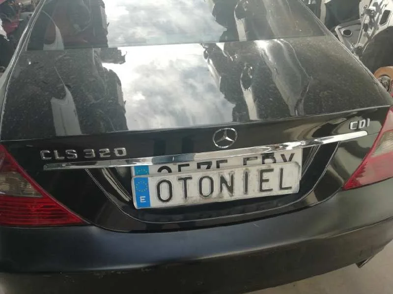 Tapa Maletero para Mercedes-Benz Clase Cls (W219)
