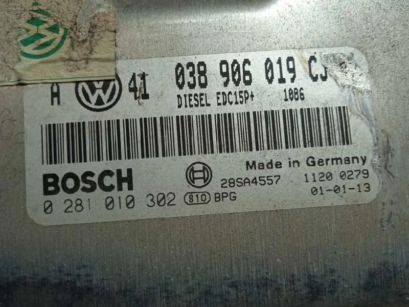 Centralita Motor Uce para Volkswagen Golf Iv Berlina (1J1)