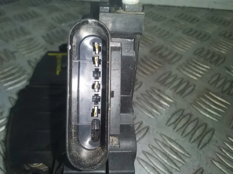 Cerradura Puerta Trasera Derecha para Ford C-Max