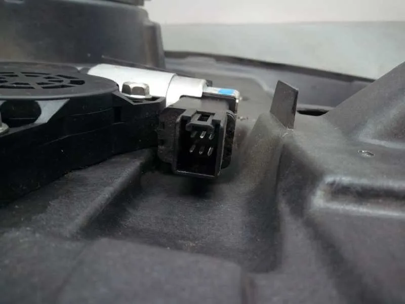 Elevalunas Trasero Izquierdo para Mazda Cx-7 (Er)