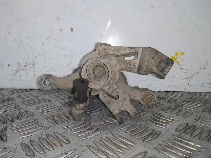 Pinza Freno Trasera Izquierda para Opel Astra K Lim. 5Türig