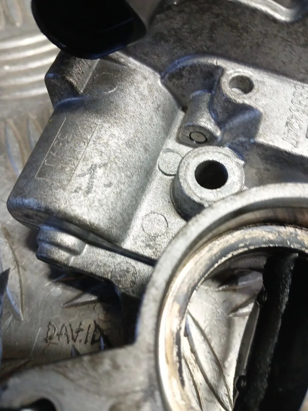 Caja Mariposa para Opel Corsa D