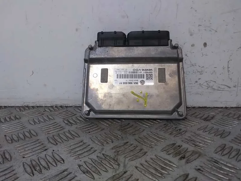 Centralita Motor Uce para Seat Leon (1P1)