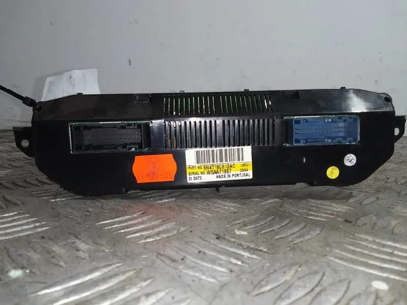 Mando Climatizador para Ford Focus Berlina (Cap)