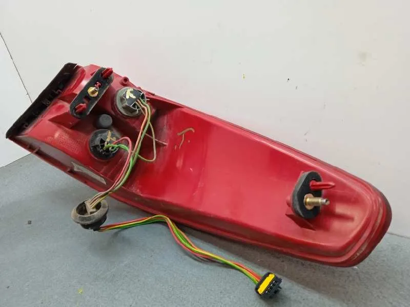 Piloto Trasero Izquierdo para Peugeot 607 (S2)