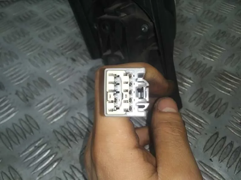 Retrovisor Izquierdo para Ford Focus Berlina (Cap)