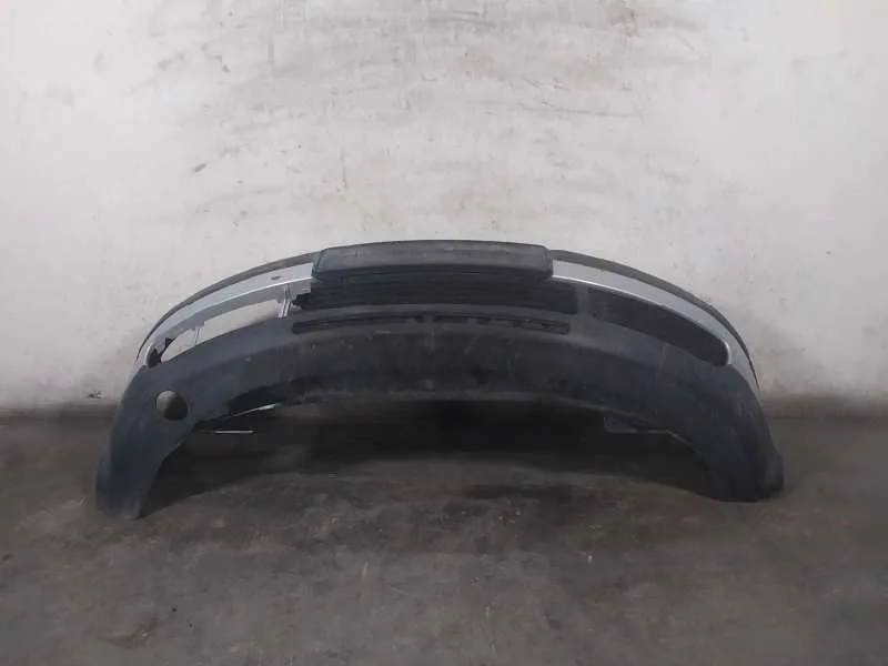 Paragolpes Delantero para Volkswagen Passat Berlina (3B2)