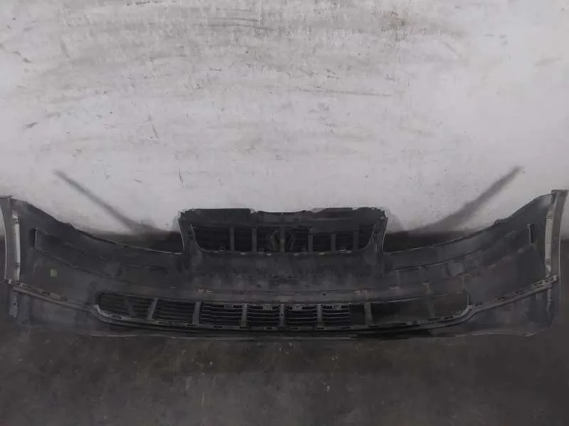 Paragolpes Delantero para Volkswagen Passat Berlina (3B2)