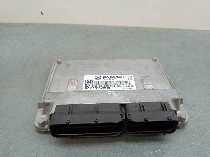 Centralita Motor Uce para Seat Leon (1P1)