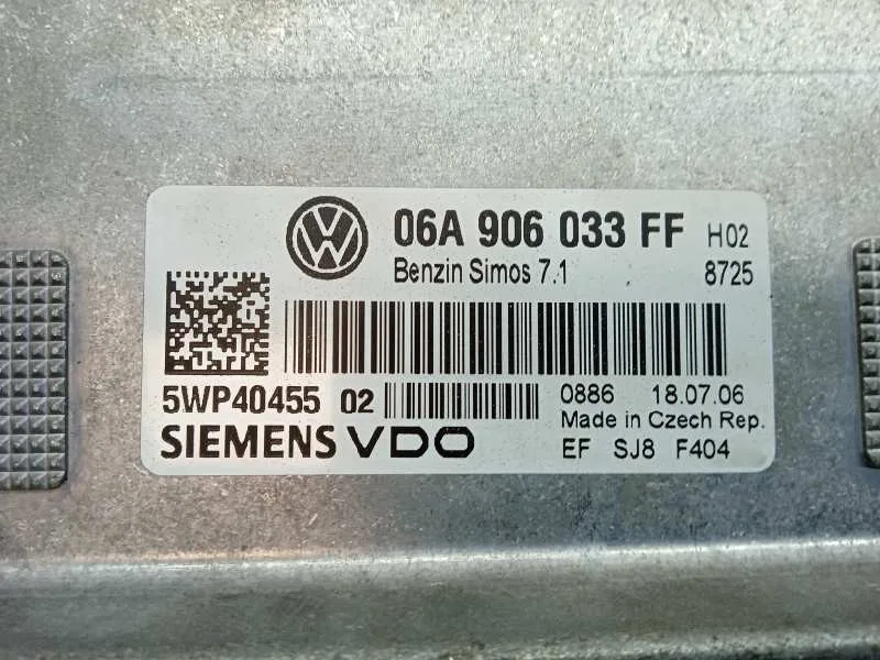 Centralita Motor Uce para Seat Leon (1P1)