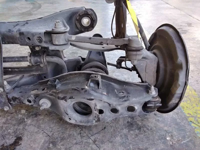 Puente Trasero para Lexus Ct