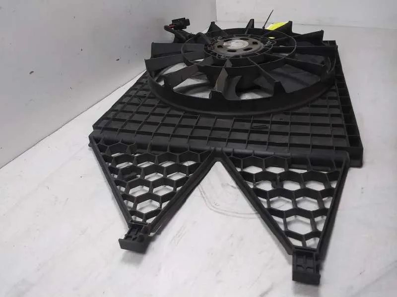 Electroventilador para Seat Ibiza (6J5)