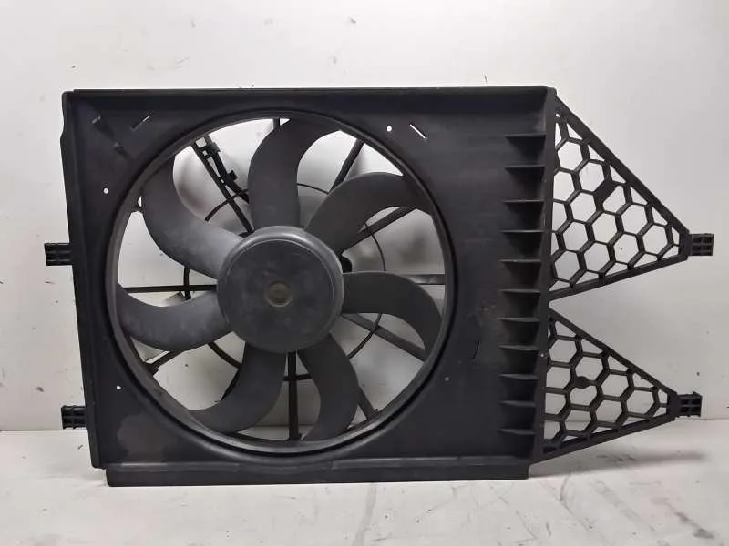 Electroventilador para Seat Ibiza (6J5)