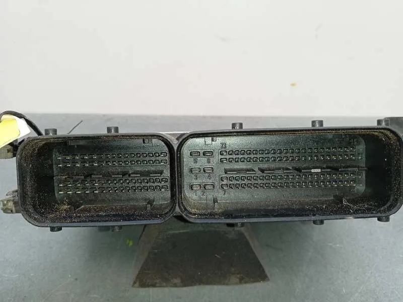 Centralita Motor Uce para Audi A3 (8P)