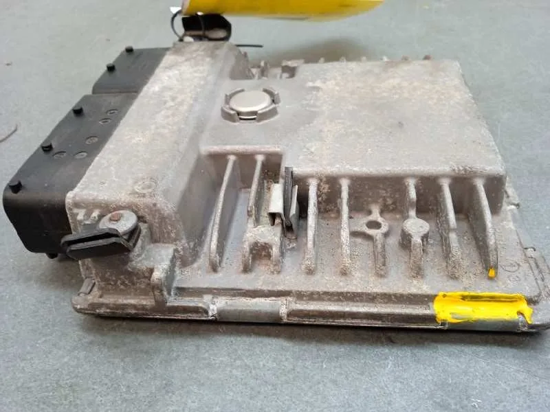 Centralita Motor Uce para Audi A3 (8P)