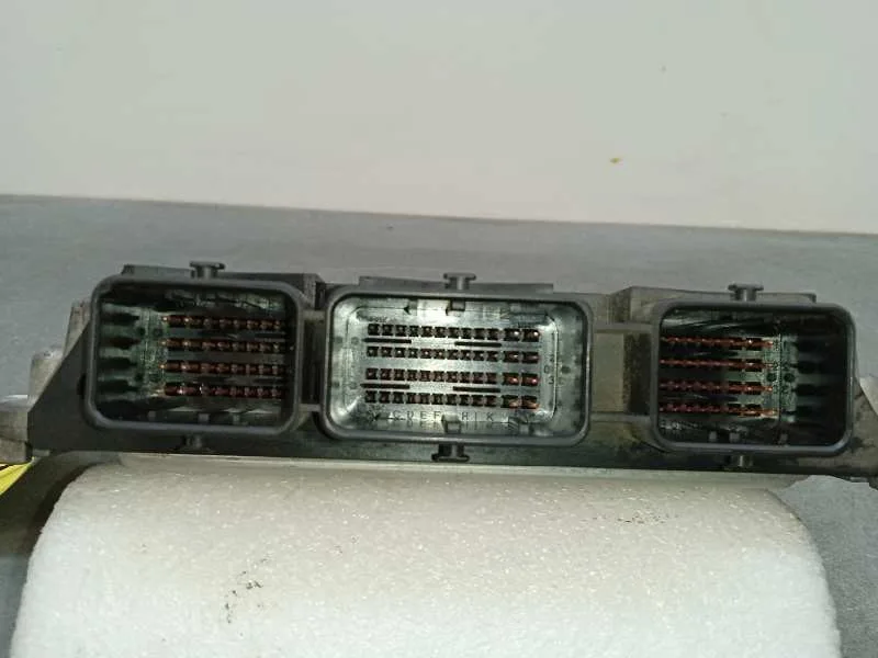 Centralita Motor Uce para Peugeot Bipper