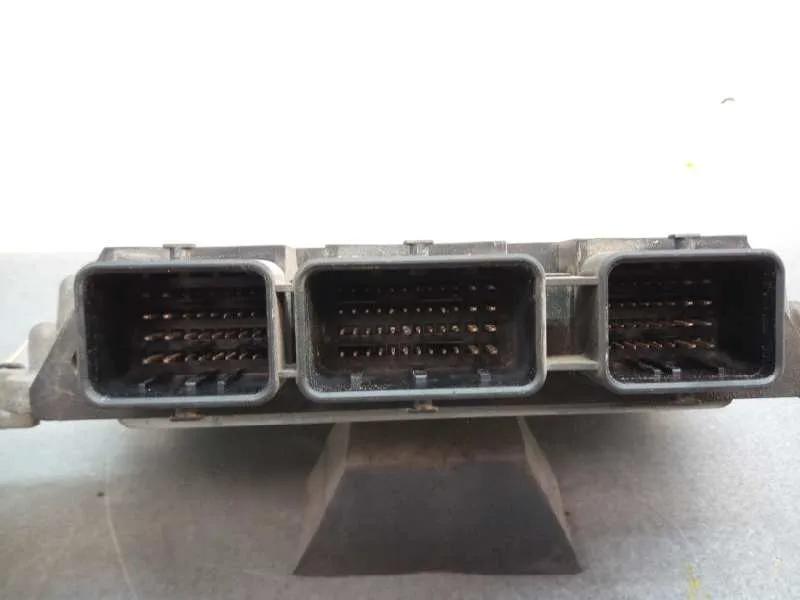 Centralita Motor Uce para Renault Scenic Ii