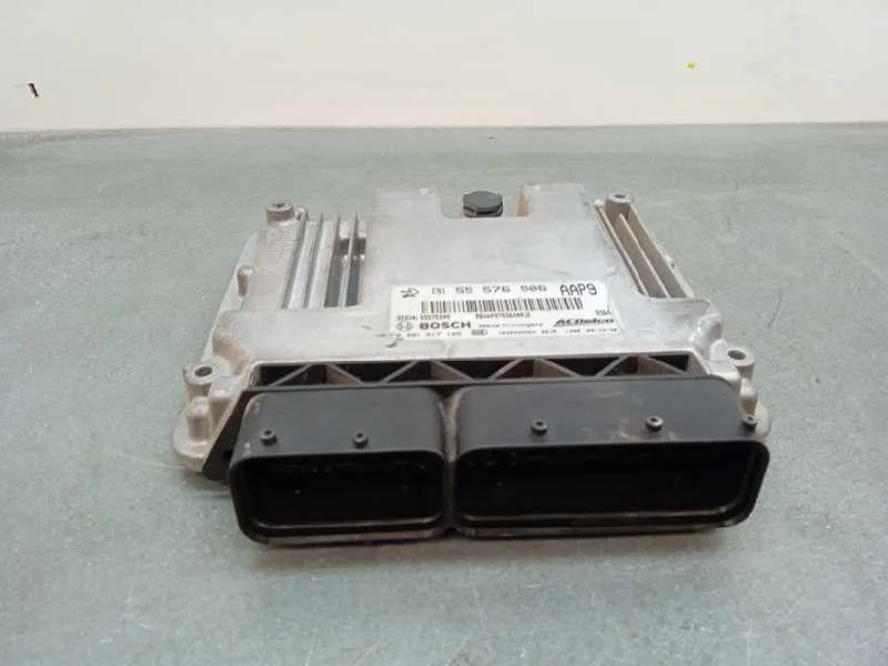 Centralita Motor Uce para Opel Insignia Berlina