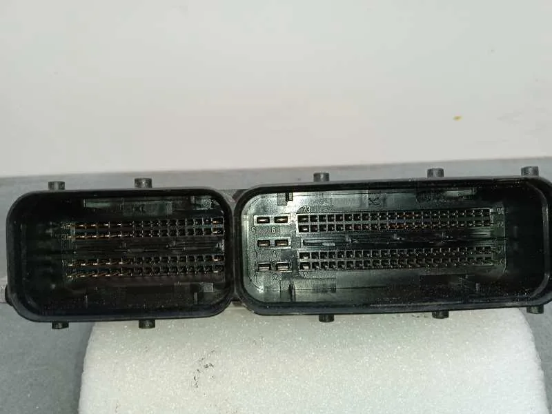 Centralita Motor Uce para Opel Insignia Berlina