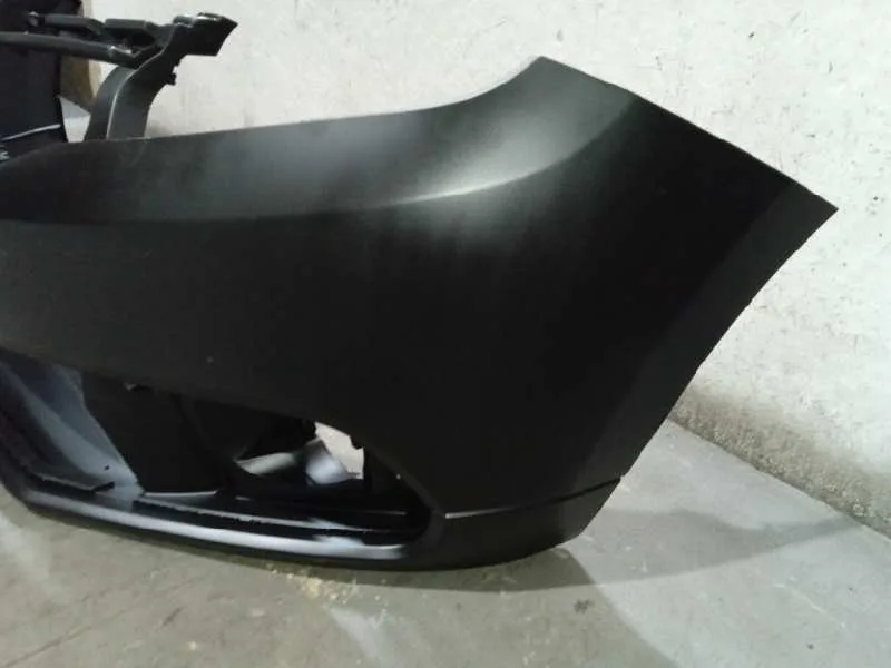 Paragolpes Delantero para Dacia Sandero