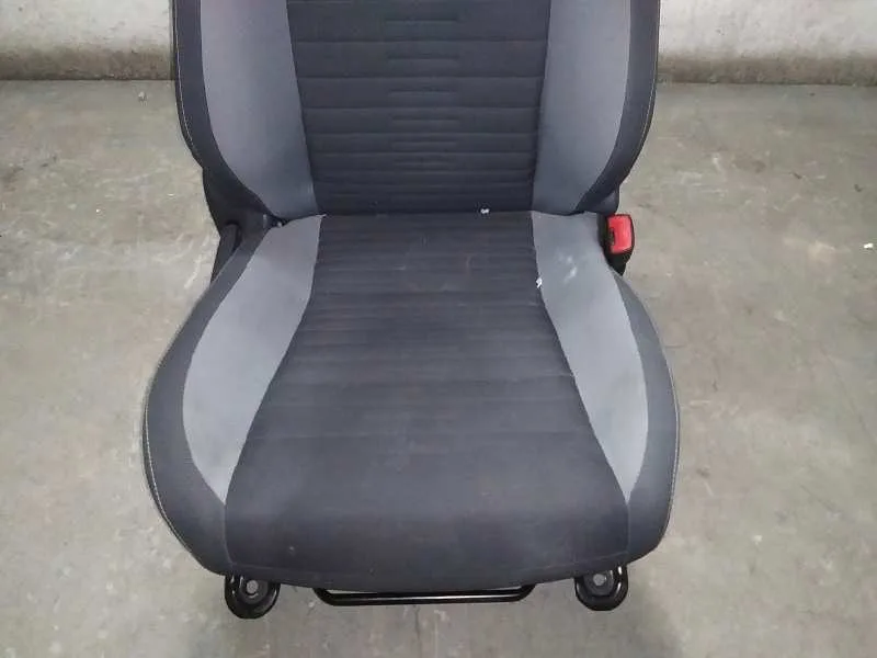 Asiento Delantero Derecho para Toyota Auris Touring Sports (E18)