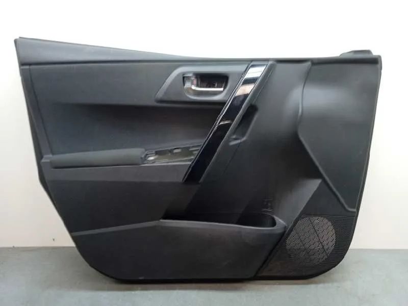 Guarnecido Puerta Delantera Izquierda para Toyota Auris Touring Sports (E18)