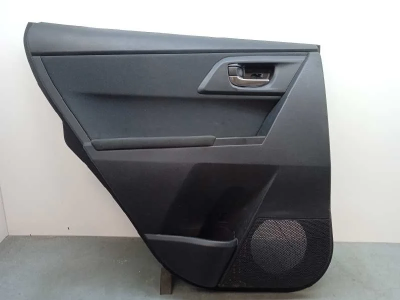 Guarnecido Puerta Trasera Izquierda para Toyota Auris Touring Sports (E18)