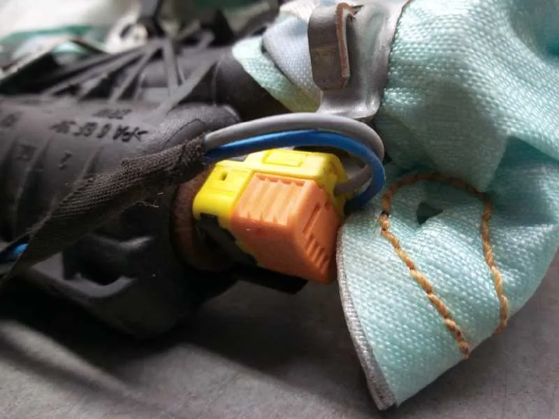 Airbag Cortina Delantero Derecho para Volkswagen Passat Lim. (362)