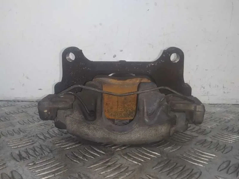 Pinza Freno Delantera Derecha para Volkswagen Passat Lim. (362)